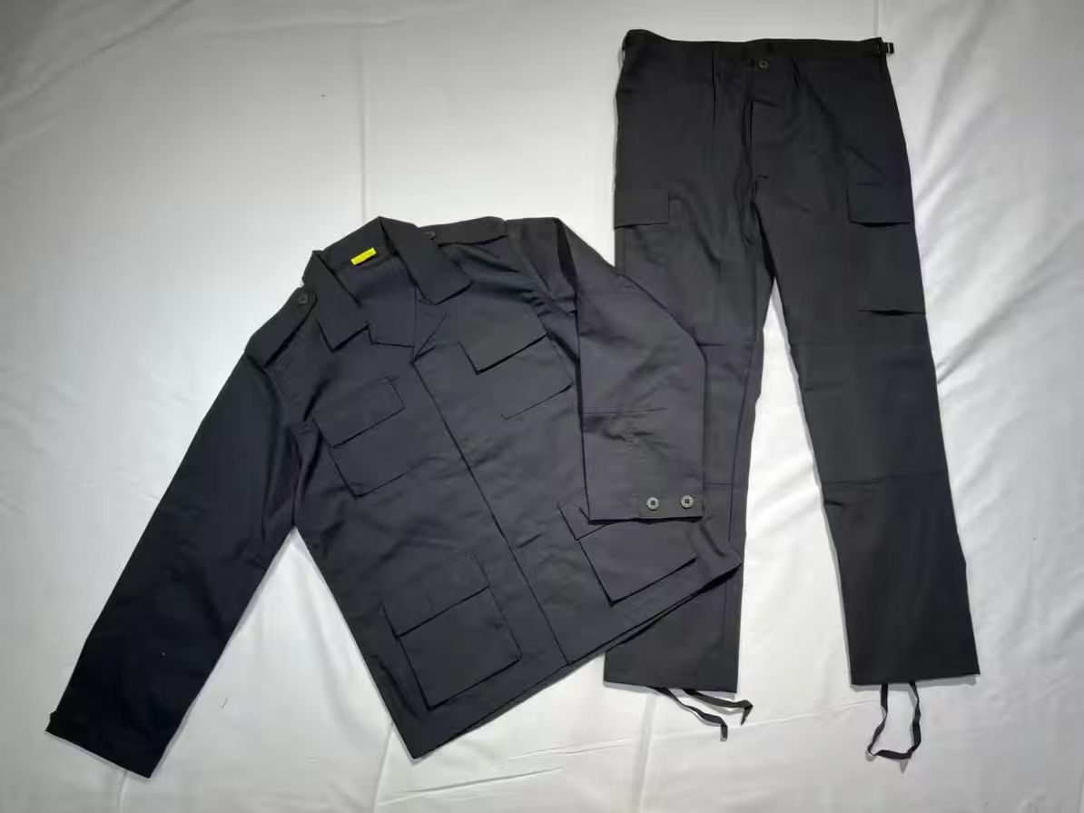 Mens BDU Camouflage 2 Piece Se - Hunting & Outdoor Supplies Carterton Reviews review and price